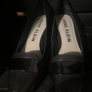 Anne Klein Glossy Low-Heel Black Flats